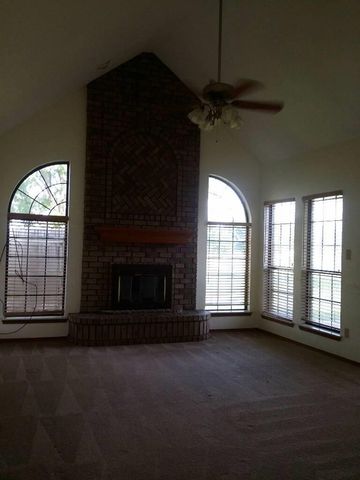 14 Deer Run Trail, Lawton, OK 73505
