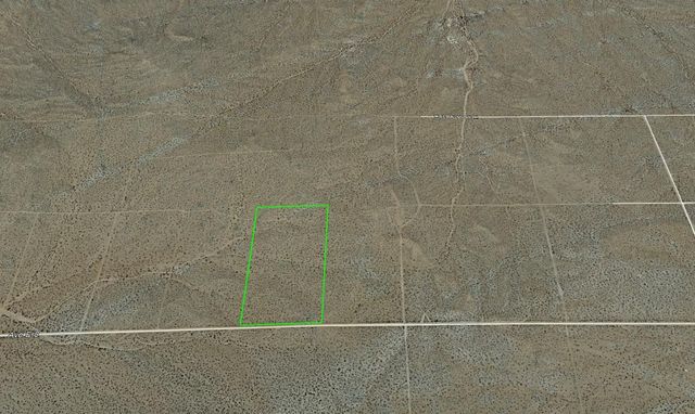 17800 E Ave E8, Lancaster, CA 93535