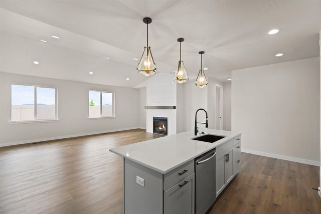 1222 N Augusta Ln, Deer Park, WA 99006