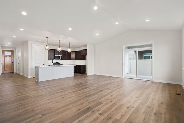 1222 N Augusta Ln, Deer Park, WA 99006