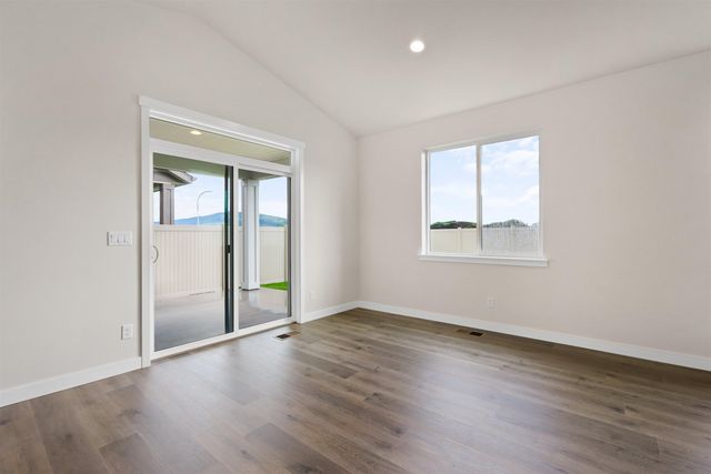 1222 N Augusta Ln, Deer Park, WA 99006