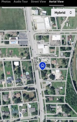 817 S Main Street, Highlands, TX 77562