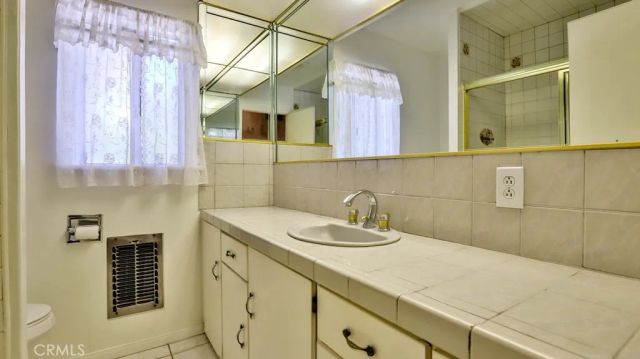 15841 Marlin Place, Van Nuys, CA 91406