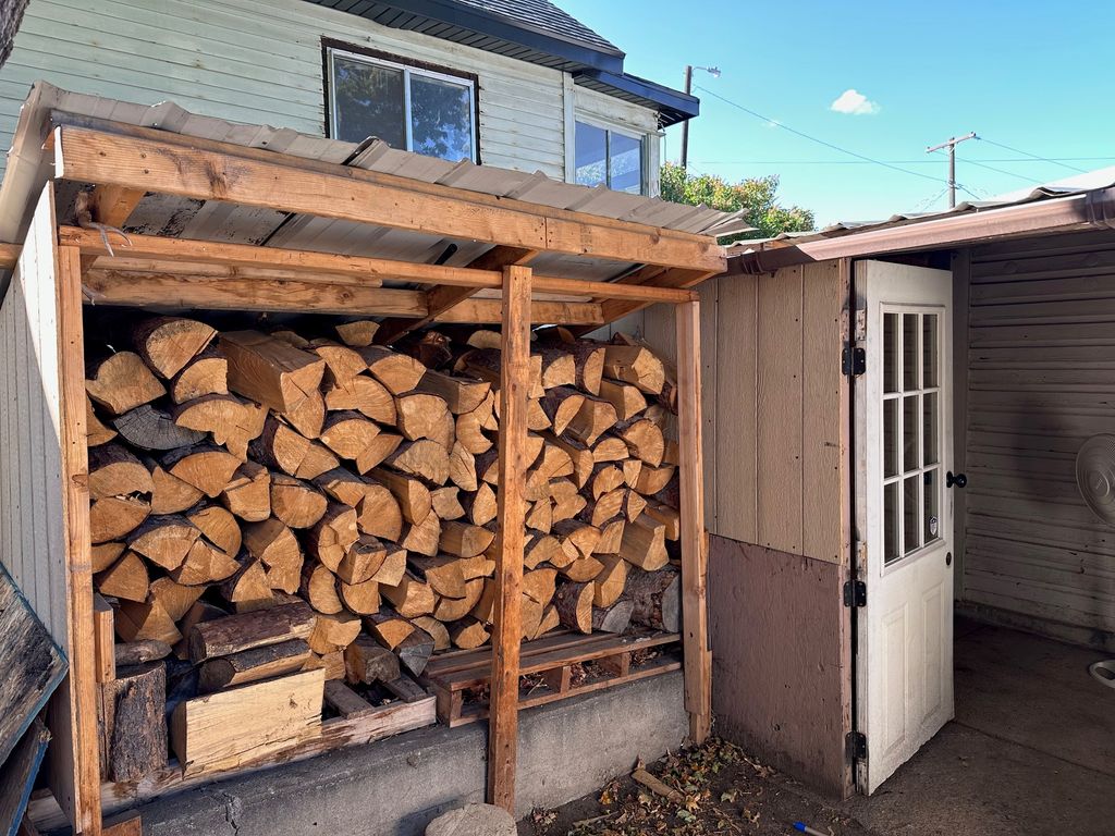 615 E 8th Street, Anaconda, MT 59711 photo 22