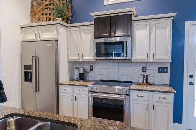 3393 Bay Springs Park, Lexington, KY 40509