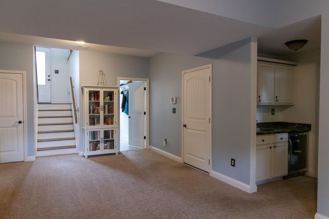 3393 Bay Springs Park, Lexington, KY 40509