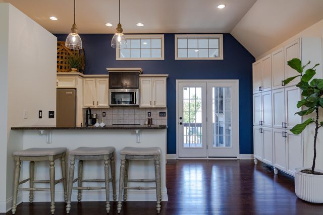 3393 Bay Springs Park, Lexington, KY 40509