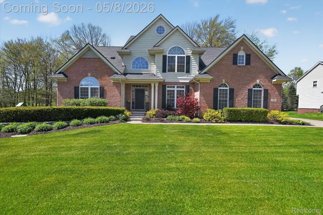 458 Kent Way, White Lake Charter Township, MI 48383