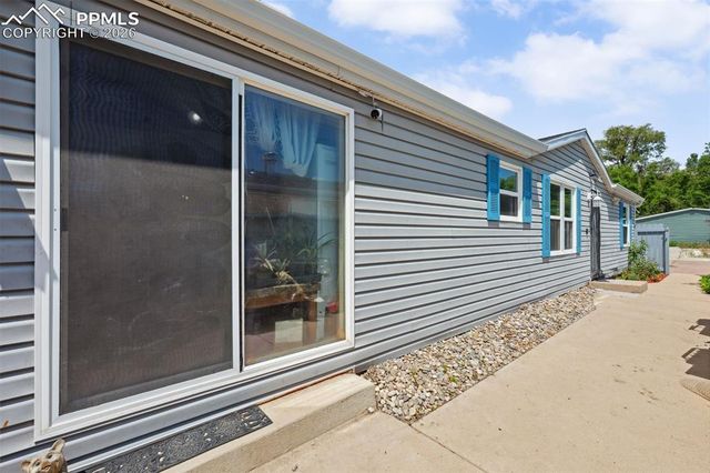 842 Desert Circle, Fountain, CO 80817