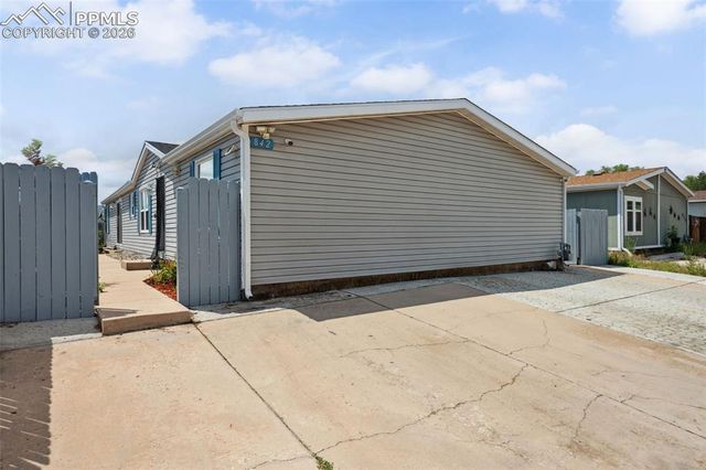 842 Desert Circle, Fountain, CO 80817