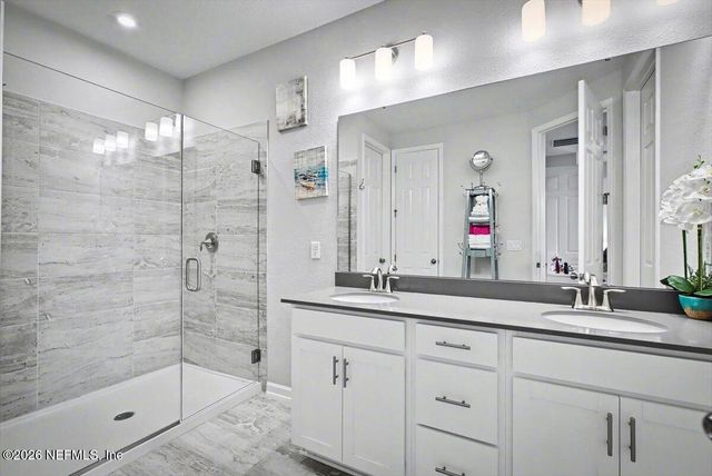 3515 HEADLAND Way, Jacksonville, FL 32224