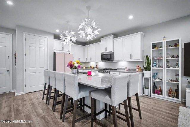 3515 HEADLAND Way, Jacksonville, FL 32224