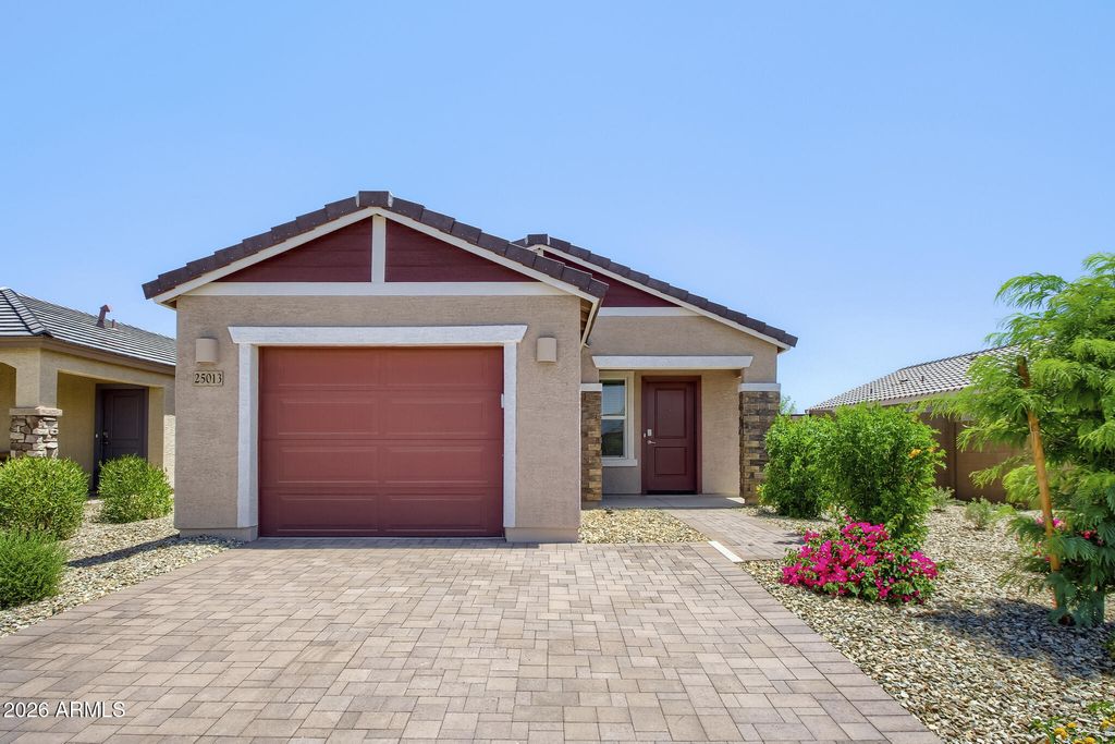 25013 N 174TH Lane, Surprise, AZ 85387 — exterior