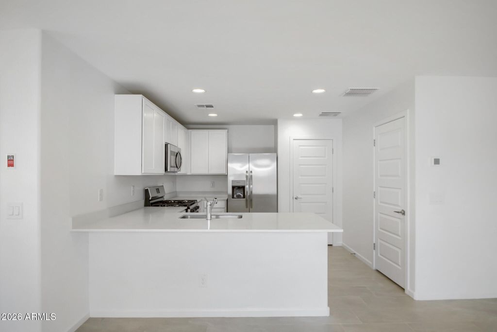 25013 N 174TH Lane, Surprise, AZ 85387 — photo 3