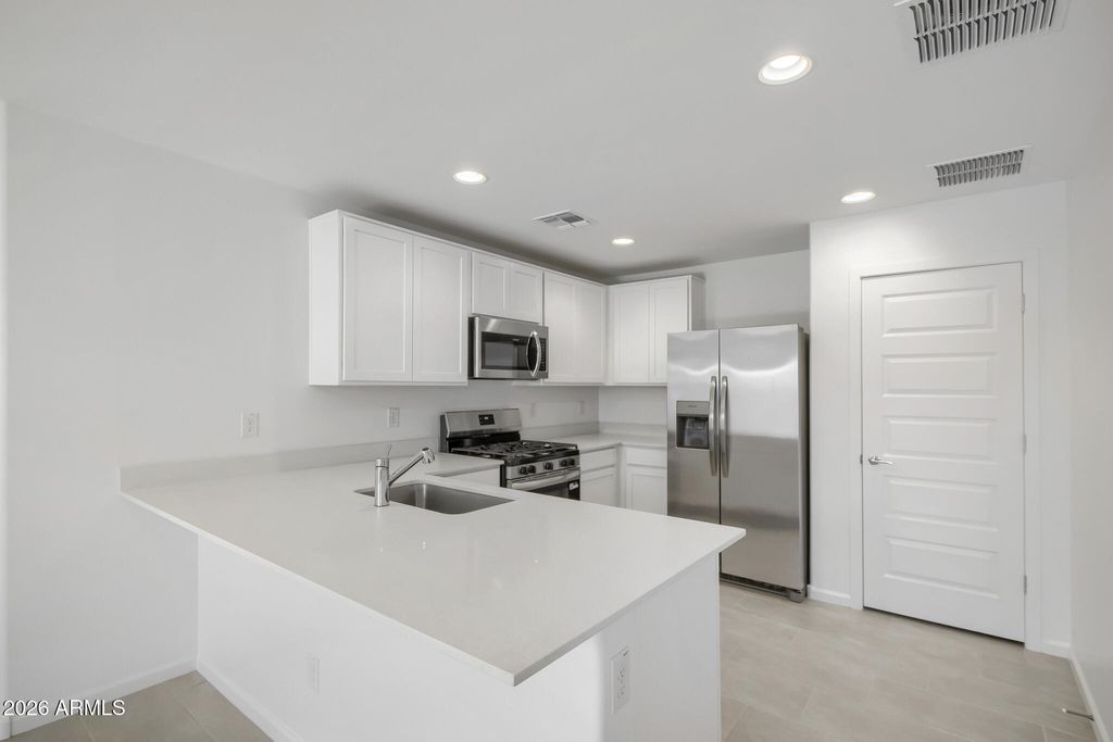 25013 N 174TH Lane, Surprise, AZ 85387 — photo 4