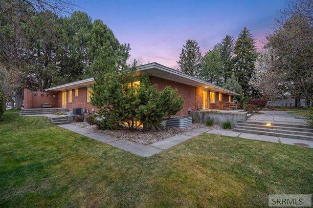 3004 Westmoreland Circle, Idaho Falls, ID 83402