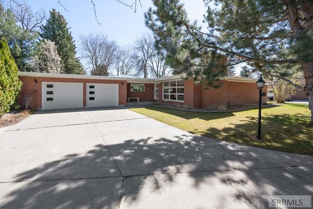 3004 Westmoreland Circle, Idaho Falls, ID 83402