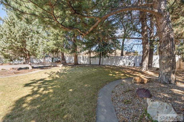 3004 Westmoreland Circle, Idaho Falls, ID 83402