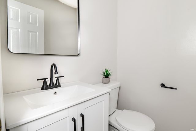 541 W Ladd Avenue, Bloomington, IN 47403