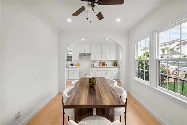 1045 N Alexandria, Los Angeles, CA 90029