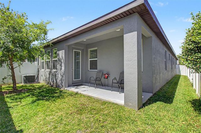219 VILLA LUNA LANE, Lutz, FL 33549