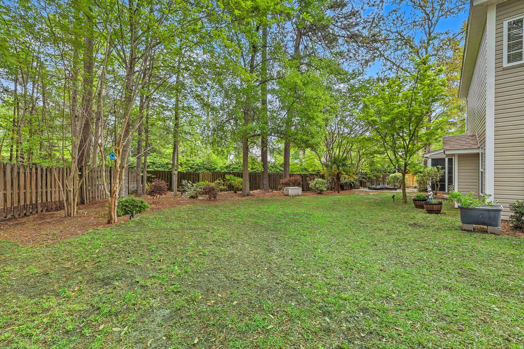 Image 40 of property listing at 210 Curico Lane, Summerville, SC 29483
