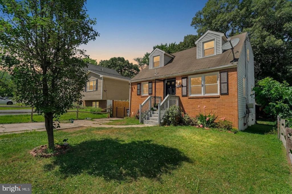 4808 LEXINGTON AVE, Beltsville, MD 20705