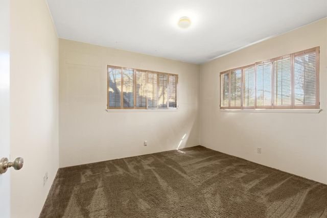 713 Rio Vista Dr, Modesto, CA 95355