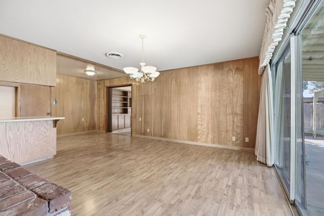 713 Rio Vista Dr, Modesto, CA 95355