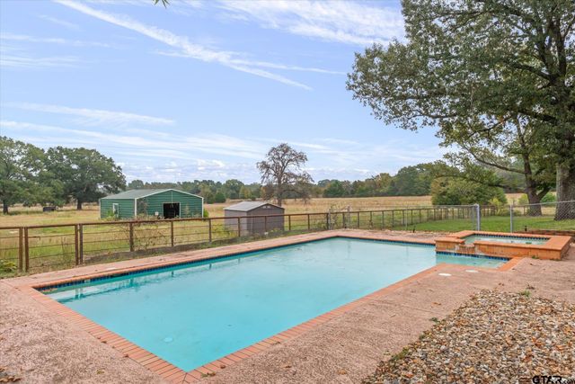 25046 FM 857, Grand Saline, TX 75140