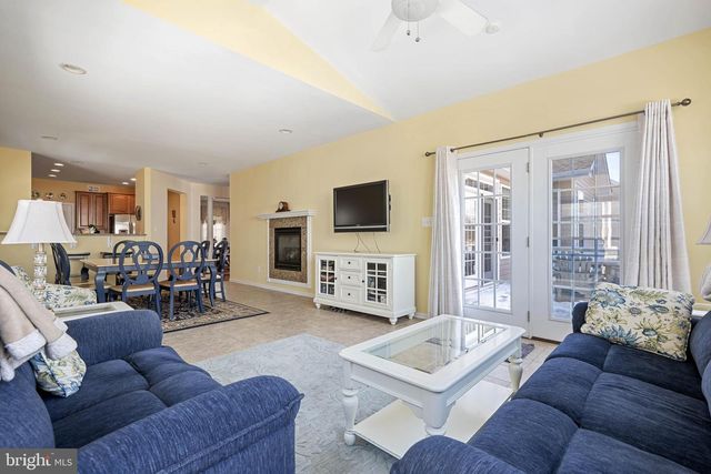 18317 PORT CIR, Lewes, DE 19958