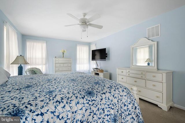 18317 PORT CIR, Lewes, DE 19958