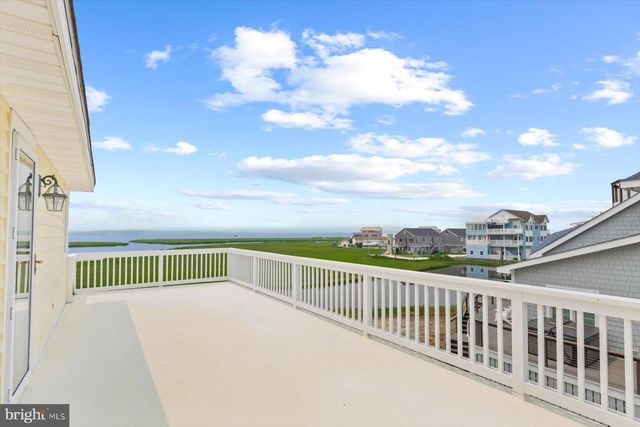 6 S SHORE DR, North Bethany, DE 19930