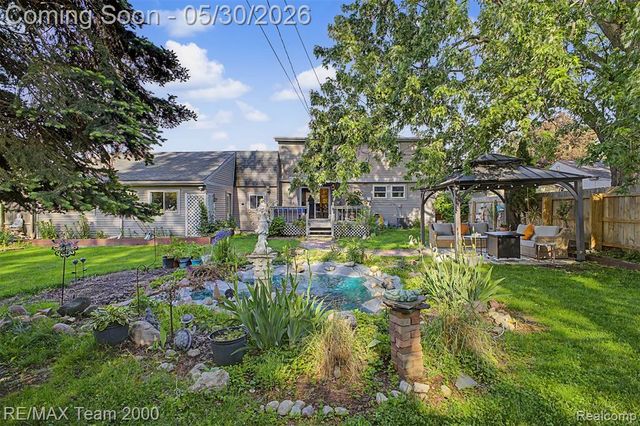 13867 Humphrey Street, Southgate, MI 48195