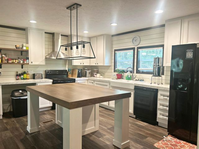 549 Daniel Drive, Bismarck, AR 71929