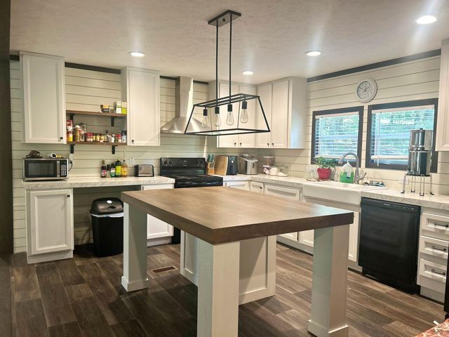 549 Daniel Drive, Bismarck, AR 71929