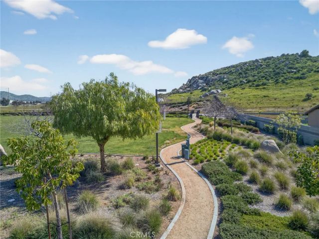 27777 Calle Talavera, Menifee, CA 92585