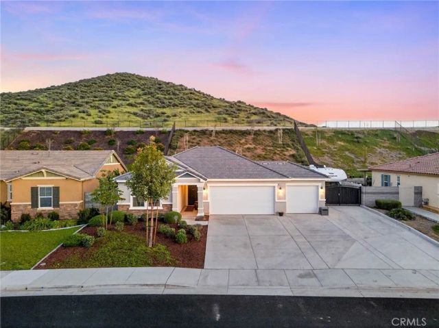 27777 Calle Talavera, Menifee, CA 92585