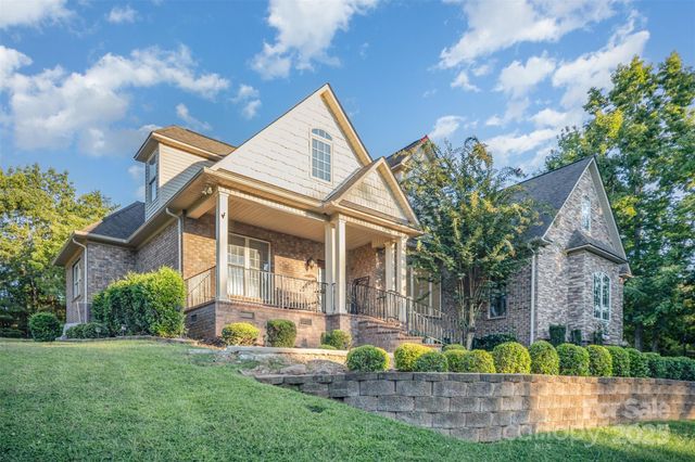 770 Cooks Cove Ridge, Clover, SC 29710