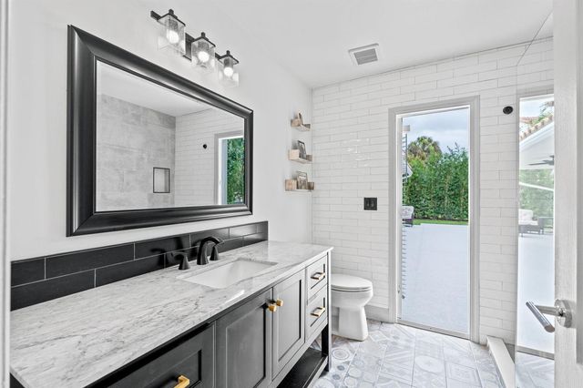 10223 Hunt Club Lane, Palm Beach Gardens, FL 33418