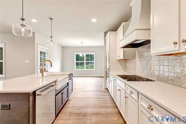 11101 Somerset Hill Dr, Glen Allen, VA 23059