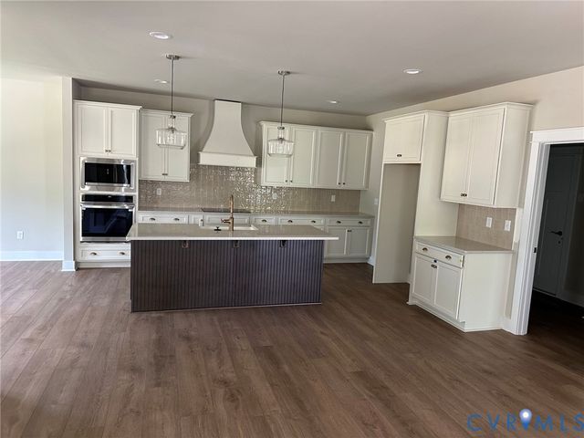 11101 Somerset Hill Dr, Glen Allen, VA 23059