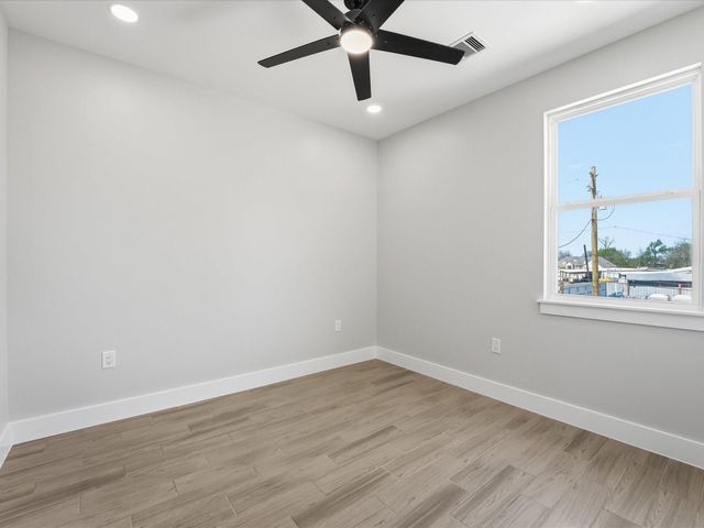 2306 Langley Road, Houston, TX 77093