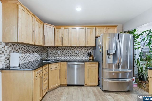 260 Hamilton Road, Teaneck, NJ 07666