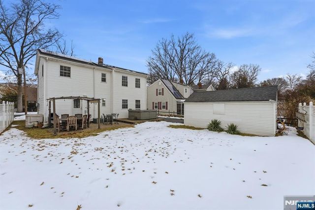 260 Hamilton Road, Teaneck, NJ 07666