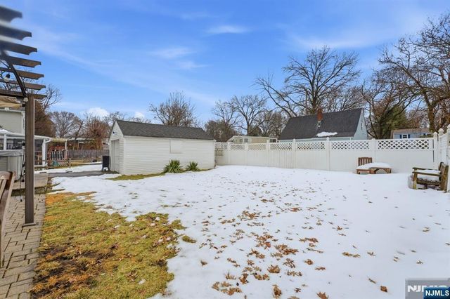 260 Hamilton Road, Teaneck, NJ 07666