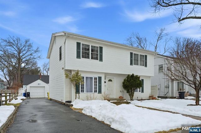 260 Hamilton Road, Teaneck, NJ 07666