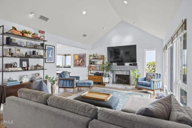 642 Skyline Road, Ventura, CA 93003