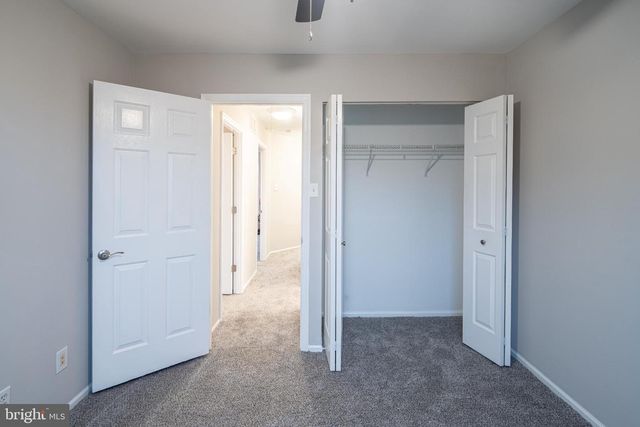 11 BEAVER POND CIR, Baltimore, MD 21234