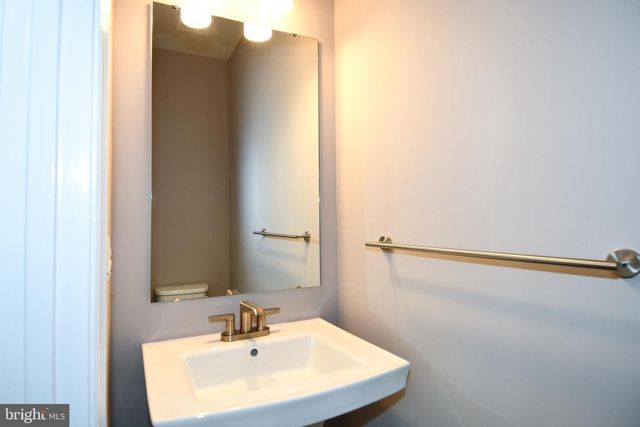 4539 BRIARHAVEN DR, Fredericksburg, VA 22408
